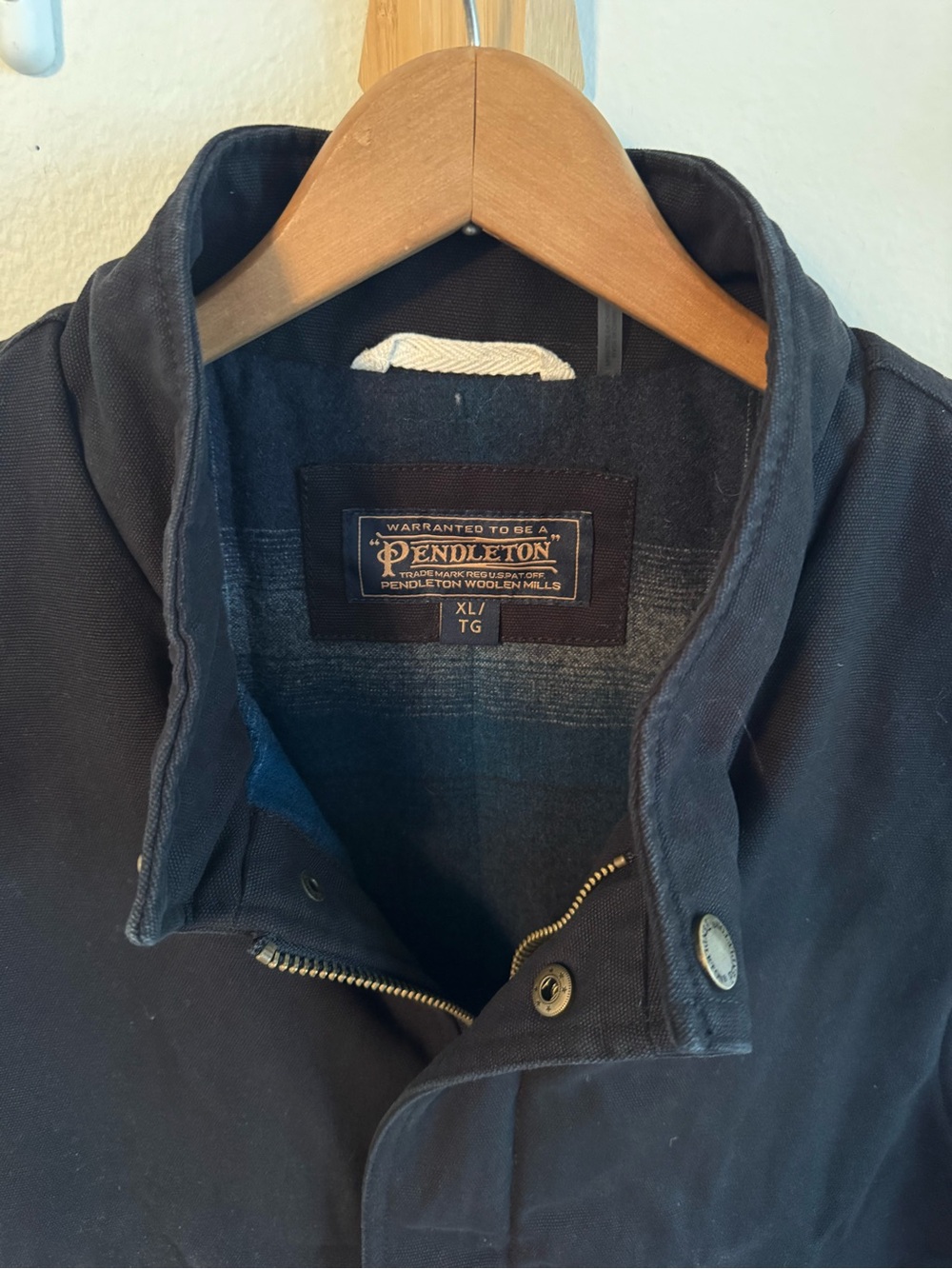 ✨Pendleton Vest✨ - Picture 9 of 12